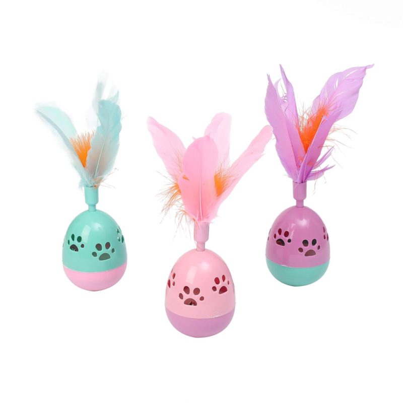 Juguete gato huevo pluma